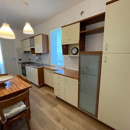 Casa Tullo Feriehus *